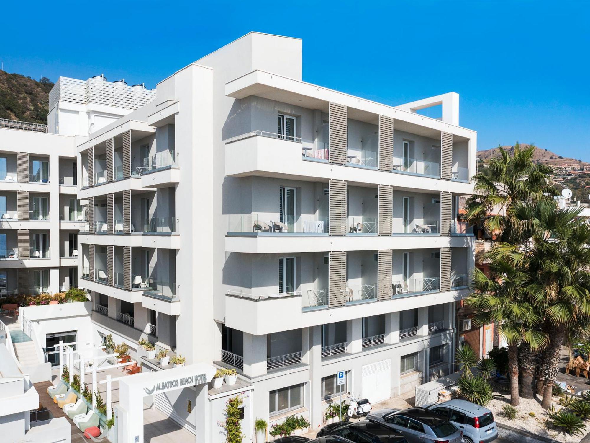 Hotel Albatros Beach 4*