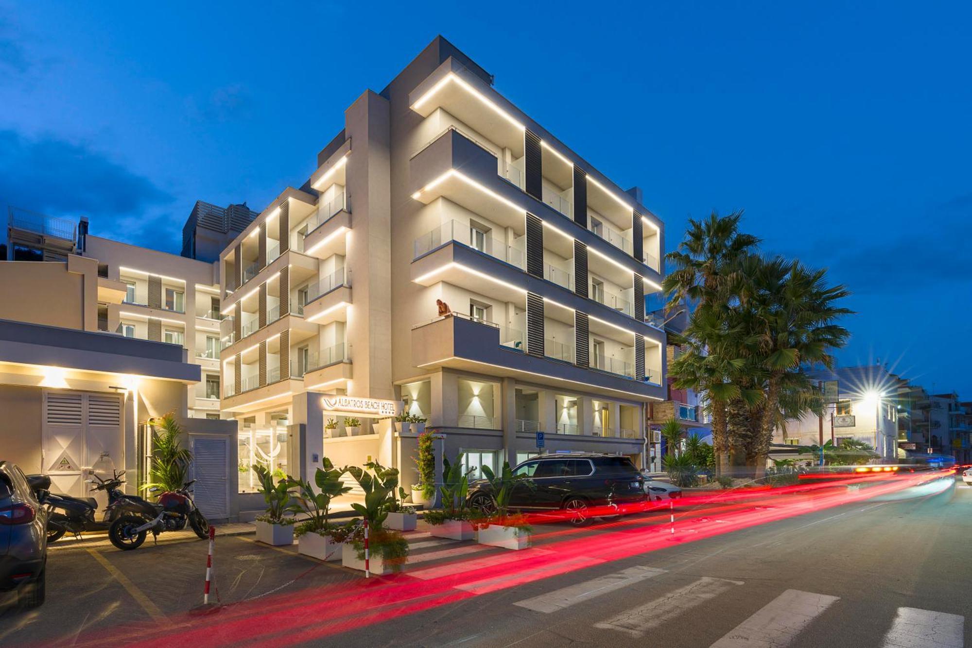 Albatros Beach 4*